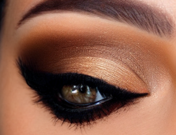 jetzt ist die beste Zeit für Ihr neues Permanent Makeup
